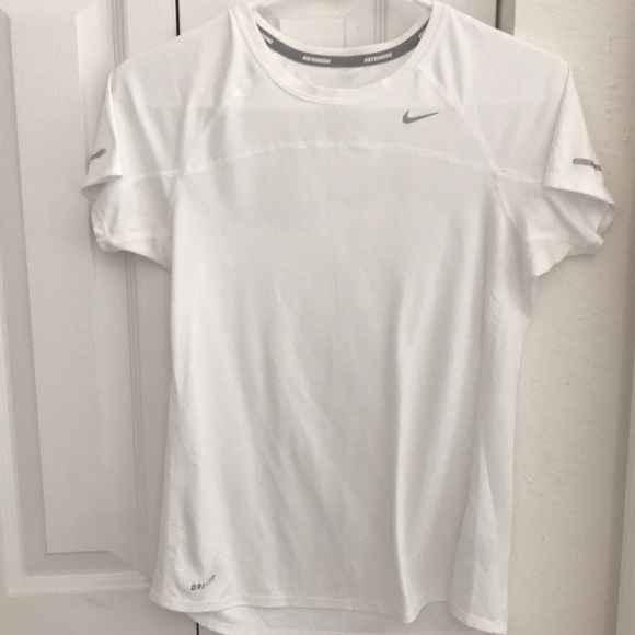 Nike top - Picture 1 of 7